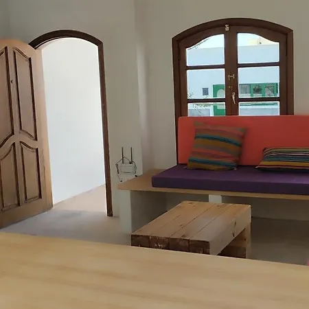 Chic & Basic Apartment *